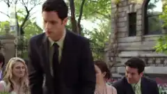 Сплетница 1 сезон 18 серия